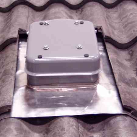CommDeck 0670 - Satellite Dish Mounting System (Primer Gray) w/ Flashing