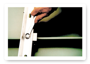 After attaching ColorGard® to a clamp, tighten the clamp bolts with a 9/15" box-end wrench or ratchet to 20 ft. lbs.